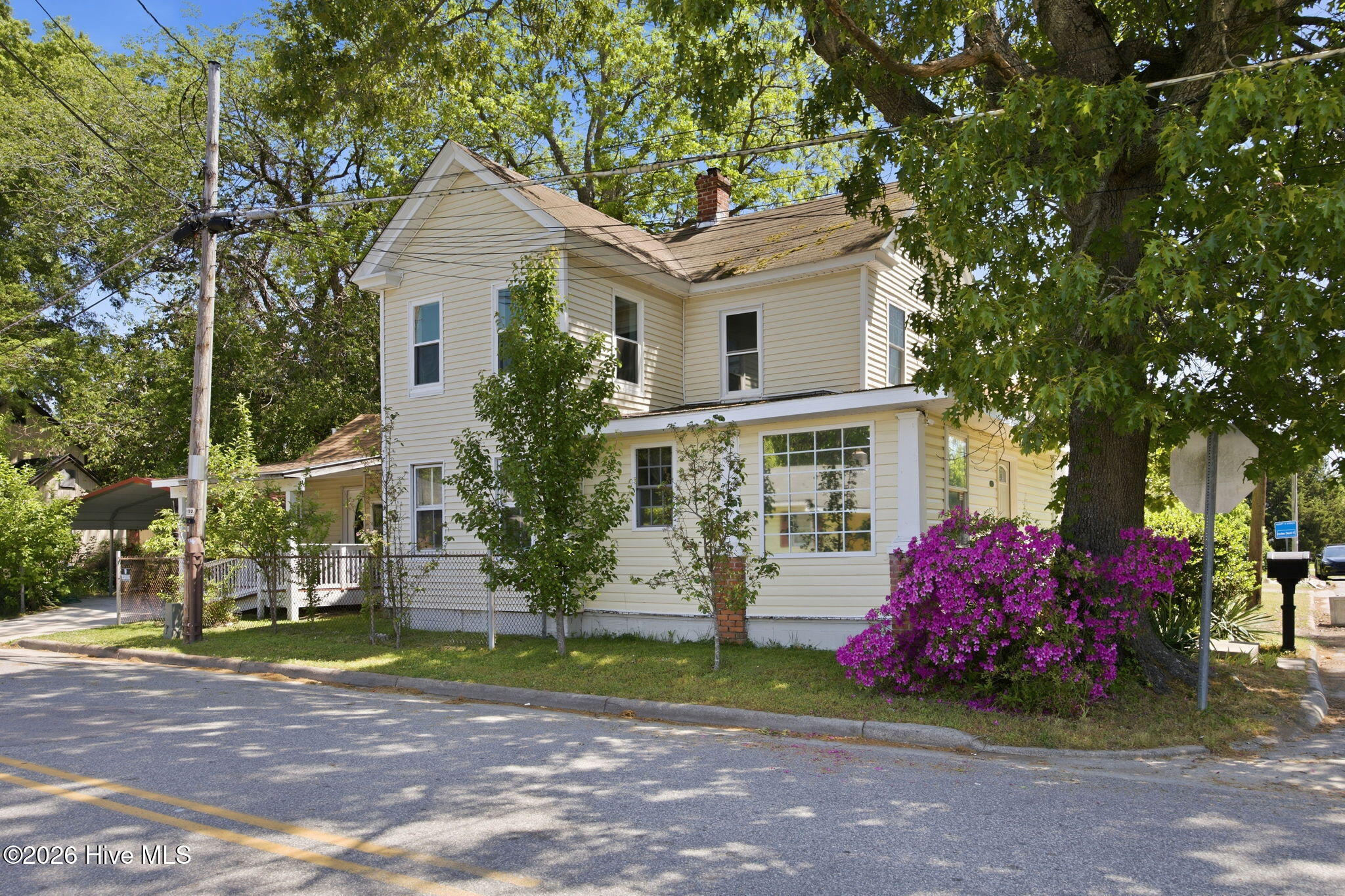 306 Bank Street Elizabeth City, NC 27909 - Photo 4 of 39 3-web-or-mls-img_0008