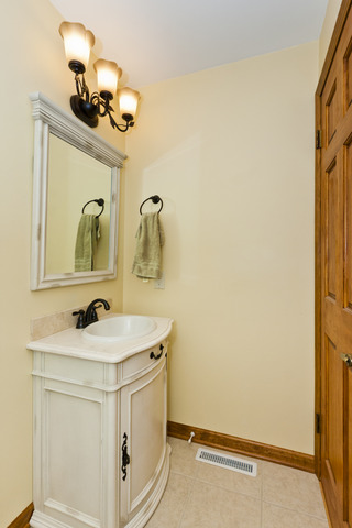 3455 East Bemes Road Crete, IL 60417 - Photo 13 of 24