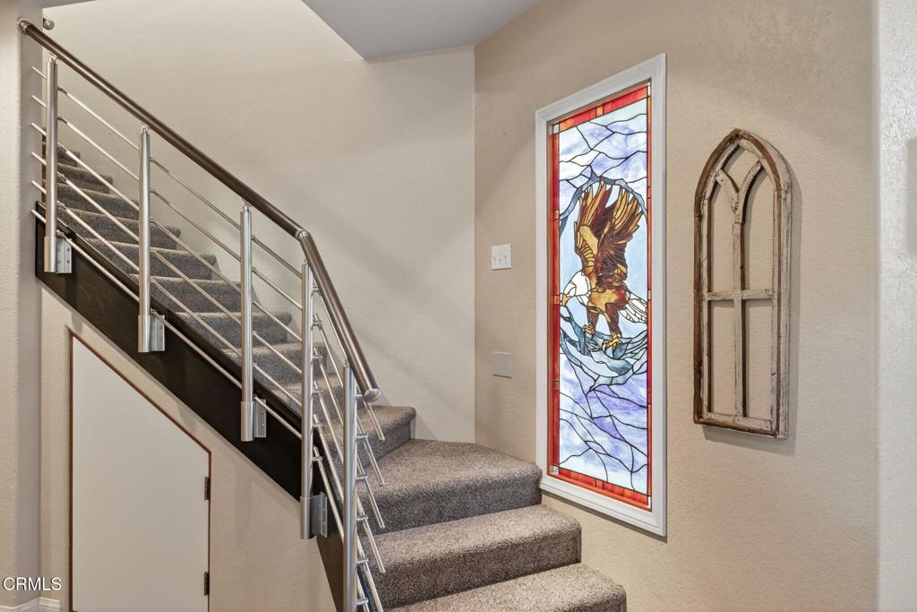 1125 Spring Street Oak View, CA 93022 - Photo 38 of 73 a view of entryway