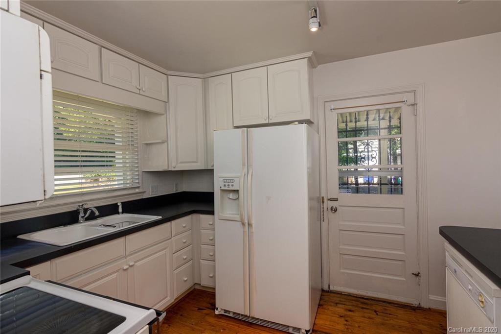 122 Beverly Road Asheville, NC 28805 - Photo 2 of 24 Gallery Image 2