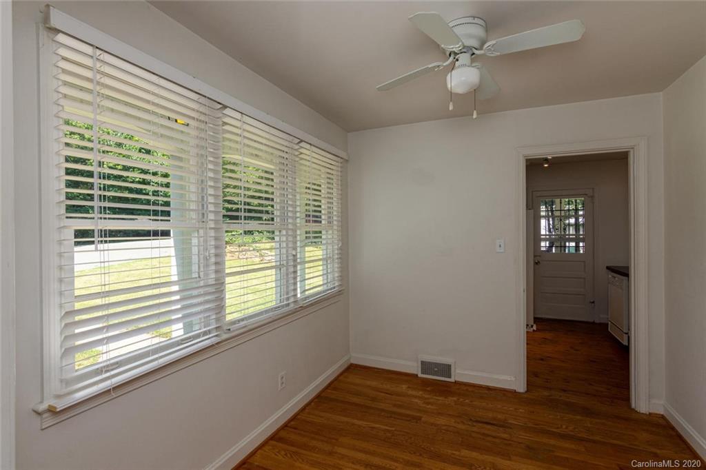 122 Beverly Road Asheville, NC 28805 - Photo 4 of 24 Gallery Image 4