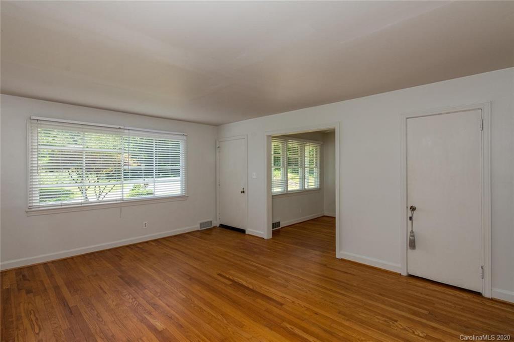 122 Beverly Road Asheville, NC 28805 - Photo 8 of 24 Gallery Image 8