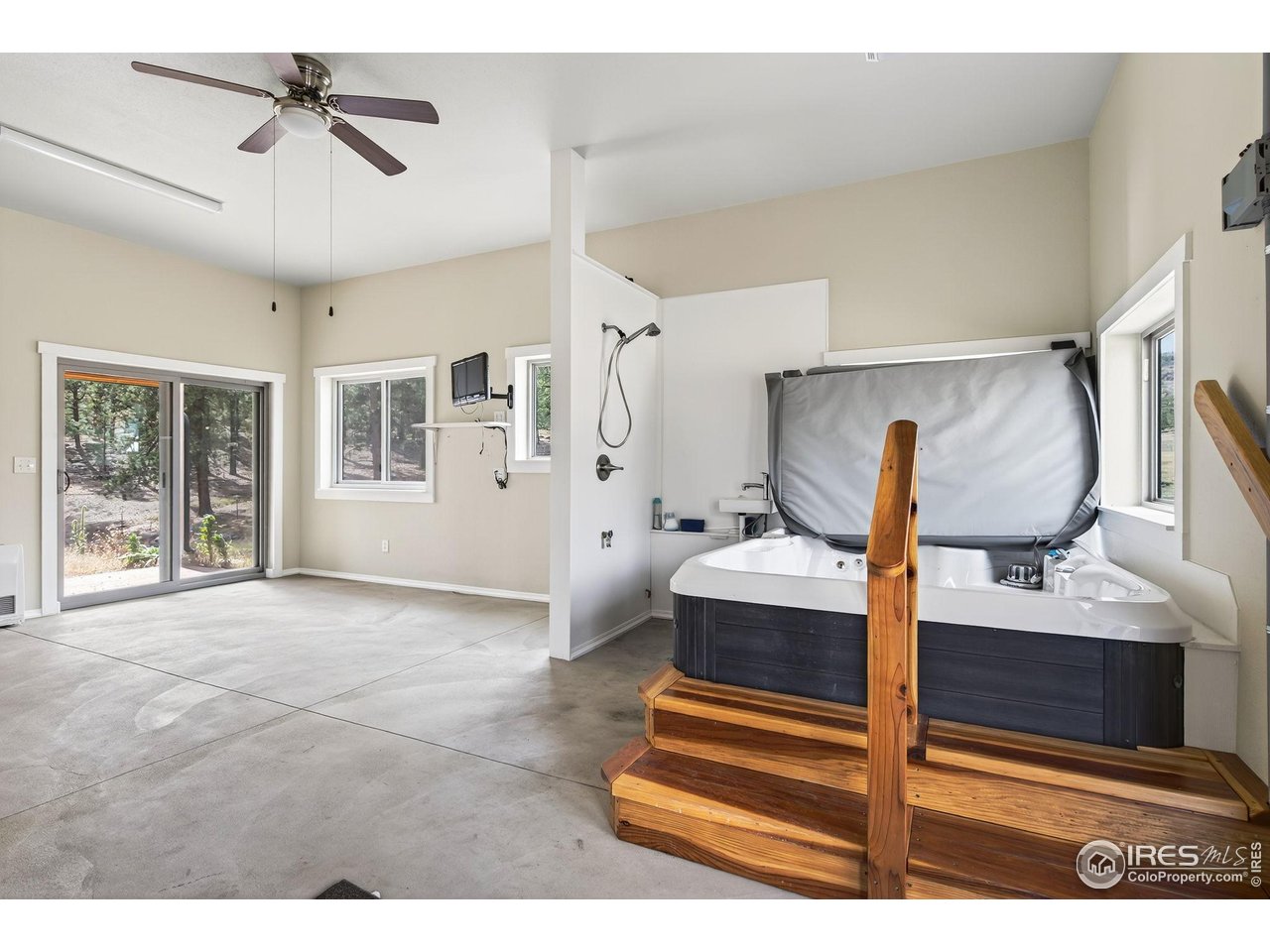 2848 Slater Creek Road Guffey, CO 80820 - Photo 33 of 50 REC ROOM HOT TUB