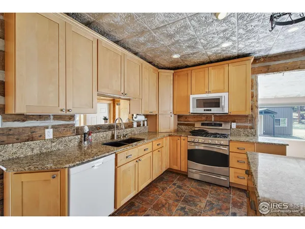 $785,000 | 2848 Slater Creek Road, Guffey, CO 80820