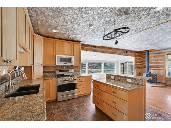 $785,000 | 2848 Slater Creek Road, Guffey, CO 80820