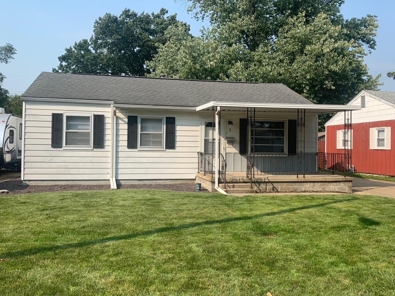 5 Gettysburg Drive Springfield, IL 62702 - Photo 2 of 28 Gallery Image 2