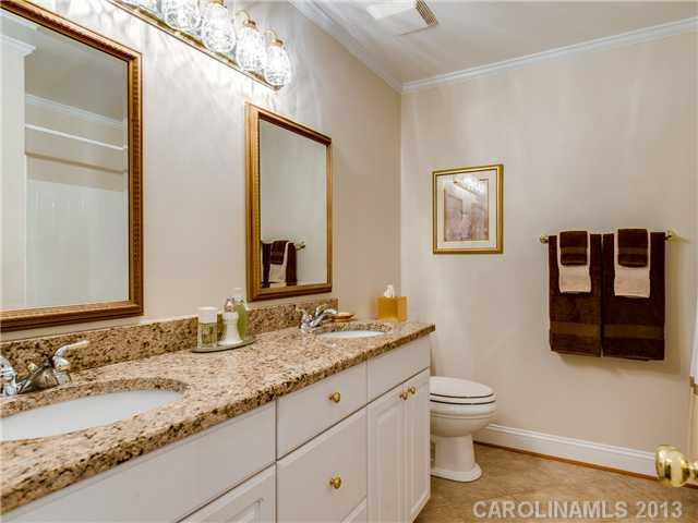6304 Sharon Acres Road Charlotte, NC 28210 - Photo 12 of 16 Gallery Image 12