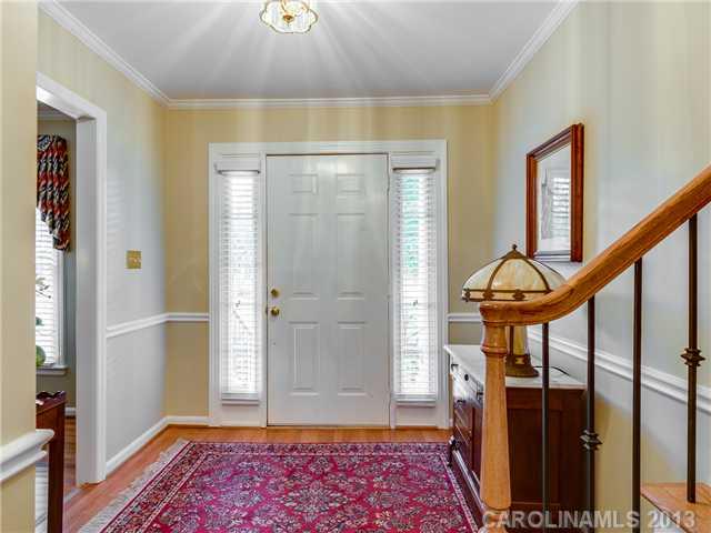 6304 Sharon Acres Road Charlotte, NC 28210 - Photo 3 of 16 Gallery Image 3
