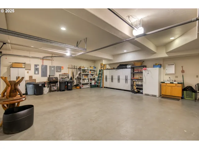 $1,600,000 | 49220 Wilson River Highway, Tillamook, OR 97141