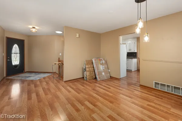 $350,000 | 20838 West Peppertree Court, Plainfield, IL 60544