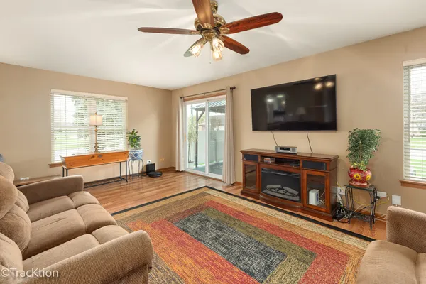 $350,000 | 20838 West Peppertree Court, Plainfield, IL 60544