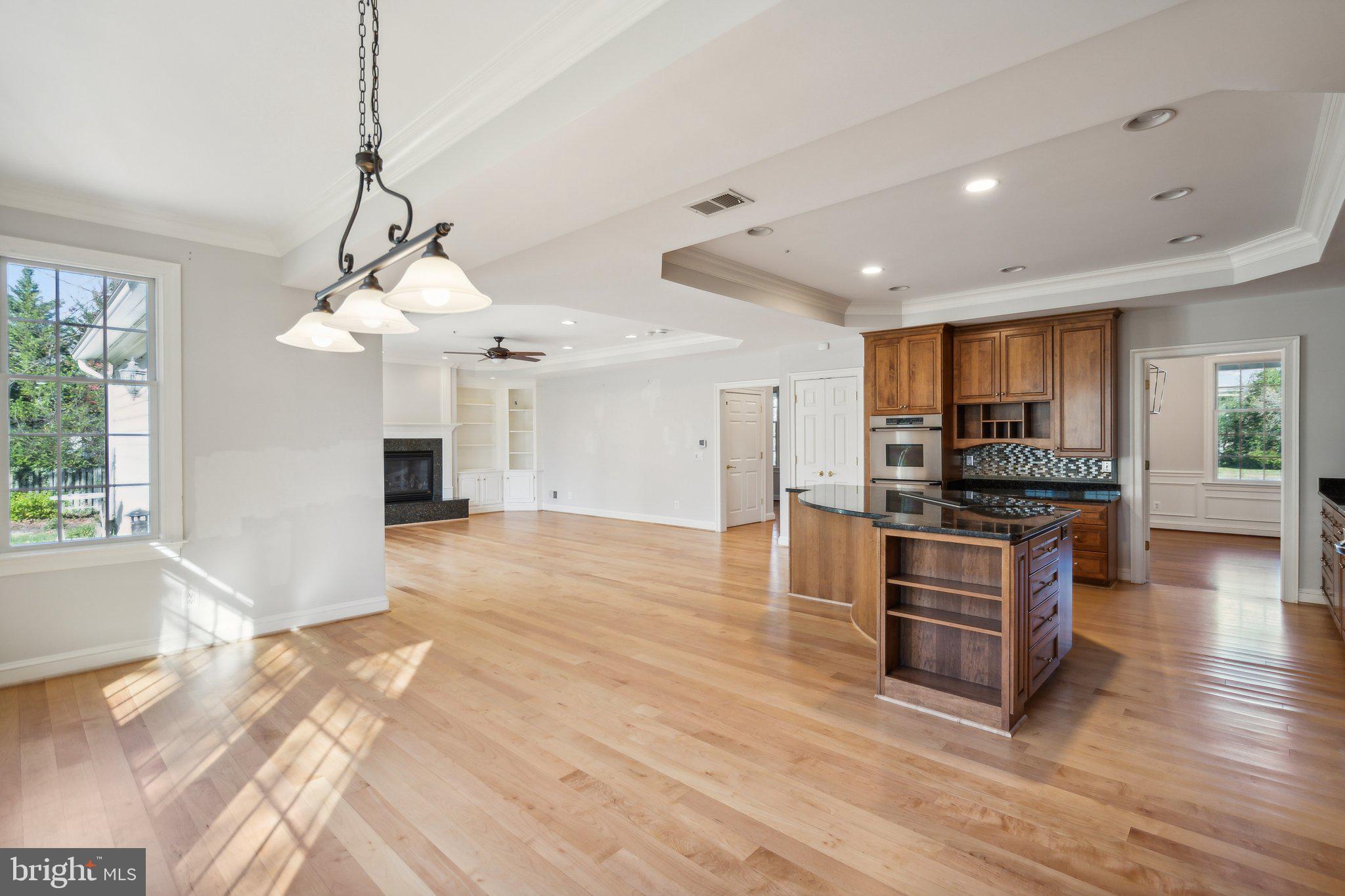 8802 Northern Spruce Lane Alexandria, VA 22309 - Photo 11 of 41 a view of kitchen with sink and microwave