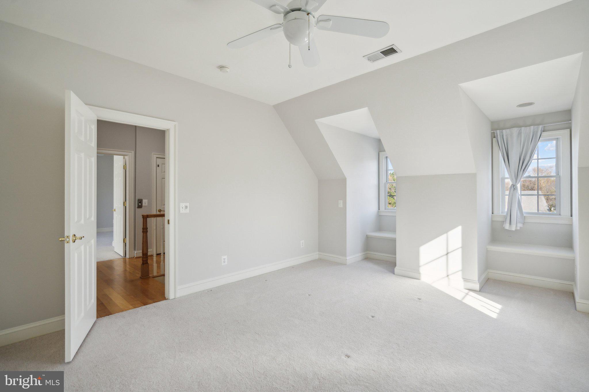 8802 Northern Spruce Lane Alexandria, VA 22309 - Photo 29 of 41 a view of an empty room with a window