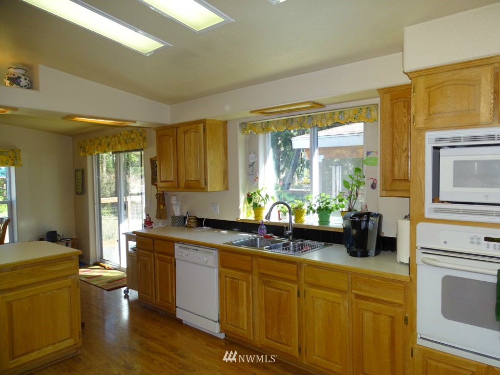 10523 Westside Road Cle Elum, WA 98922 - Photo 8 of 25 Gallery Image 8