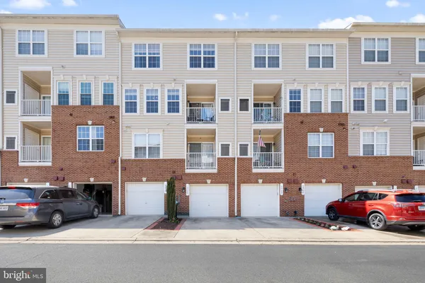 $485,000 | 6060 Aster Haven Circle, Haymarket, VA 20169