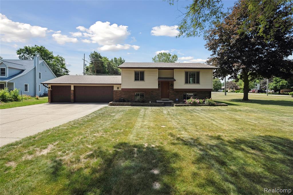 3395 West Maple Road Wixom, MI 48393 - Photo 50 of 50