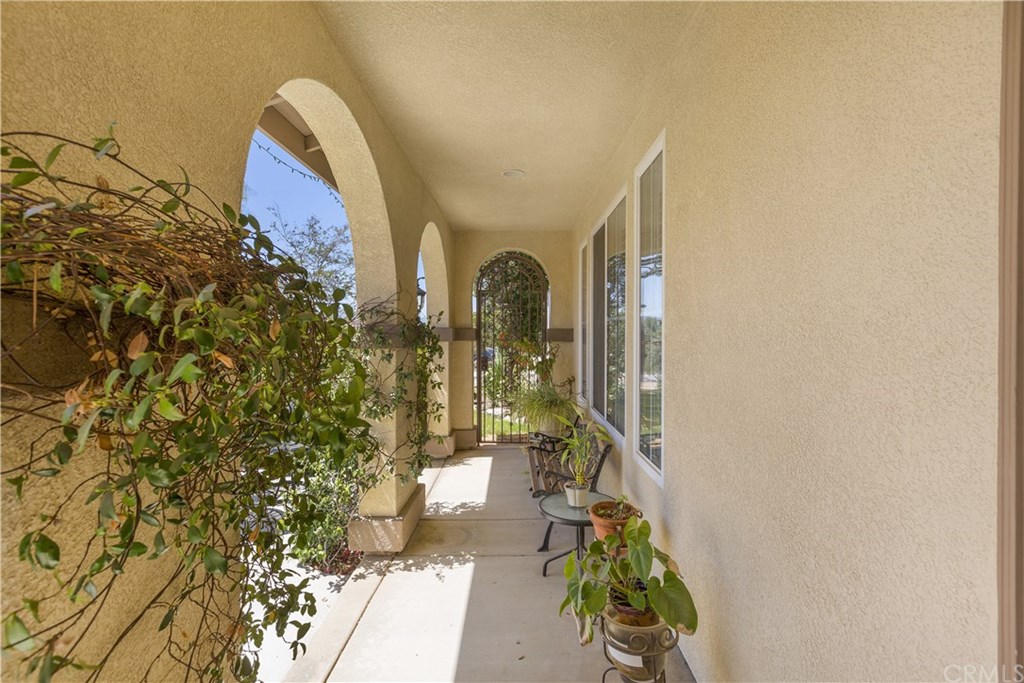 16920 Edge Gate Drive Riverside, CA 92504 - Photo 17 of 67