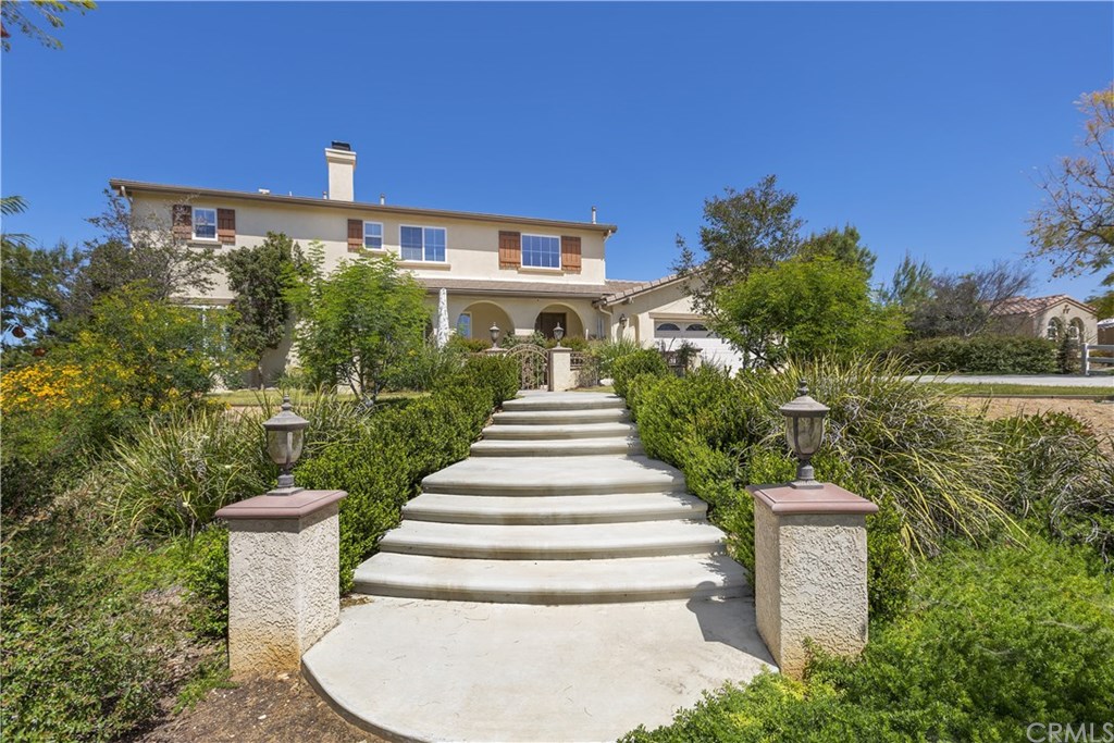 16920 Edge Gate Drive Riverside, CA 92504 - Photo 9 of 67