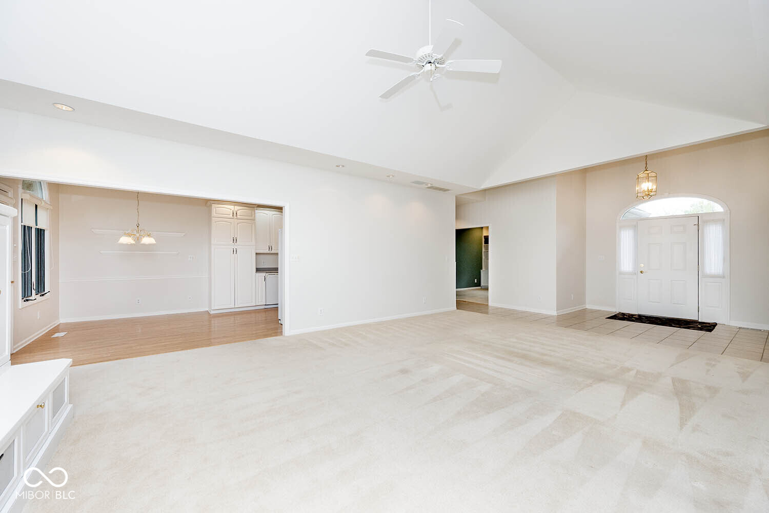 5165 Hawks Point Road Indianapolis, IN 46226 - Photo 14 of 47