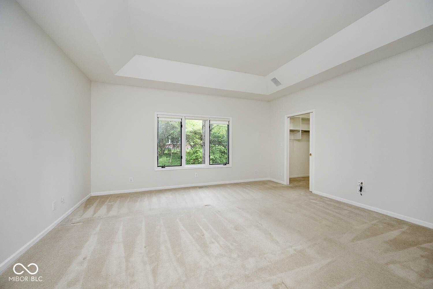 5165 Hawks Point Road Indianapolis, IN 46226 - Photo 24 of 47