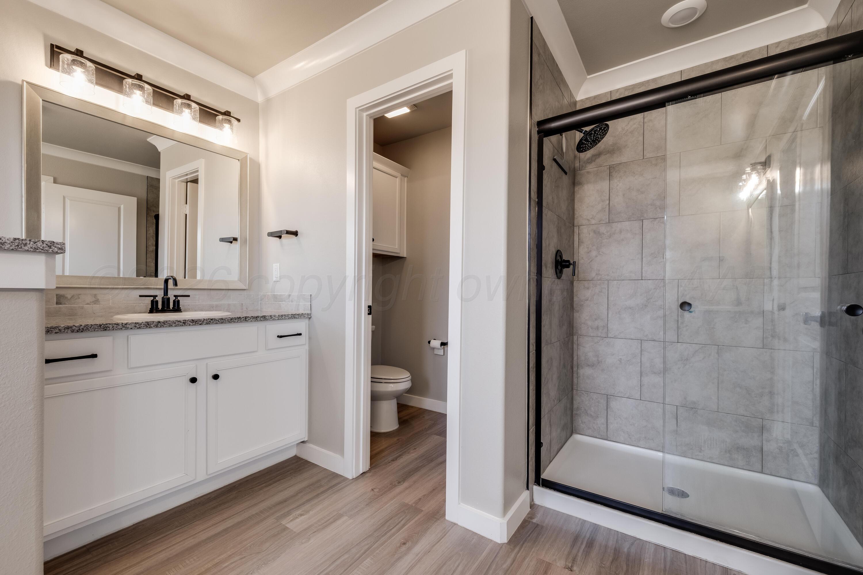 1639 Montaluse Road Amarillo, TX 79118 - Photo 17 of 31 Bathroom 1 - 3