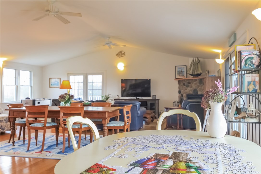 1079 Corn Neck Road Block Island, RI 02807 - Photo 13 of 42