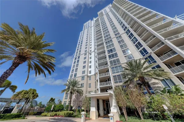 $768,000 | 331 Cleveland Street, Unit 301, Clearwater, FL 33755