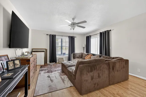 $129,900 | 5510 Tamberlane Circle, Unit 148, Palm Beach Gardens, FL 33418