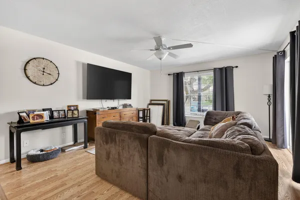 $129,900 | 5510 Tamberlane Circle, Unit 148, Palm Beach Gardens, FL 33418