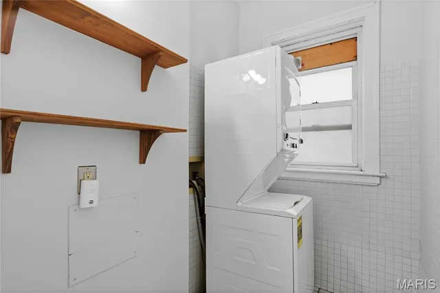 $300,000 | 709 South Skinker Boulevard, Unit 703, St. Louis, MO 63105