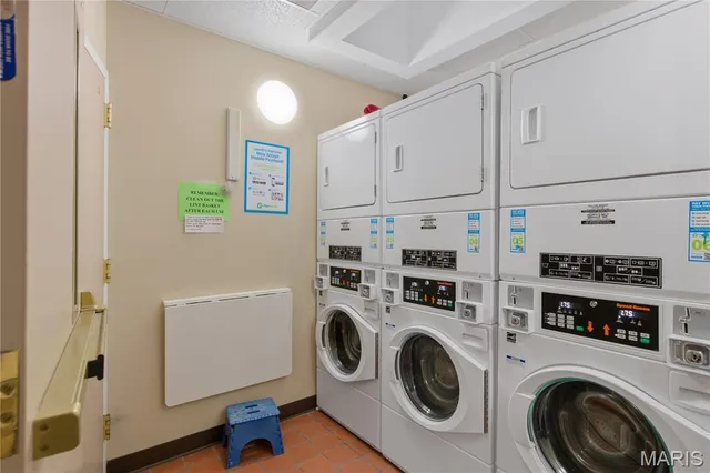 $300,000 | 709 South Skinker Boulevard, Unit 703, St. Louis, MO 63105