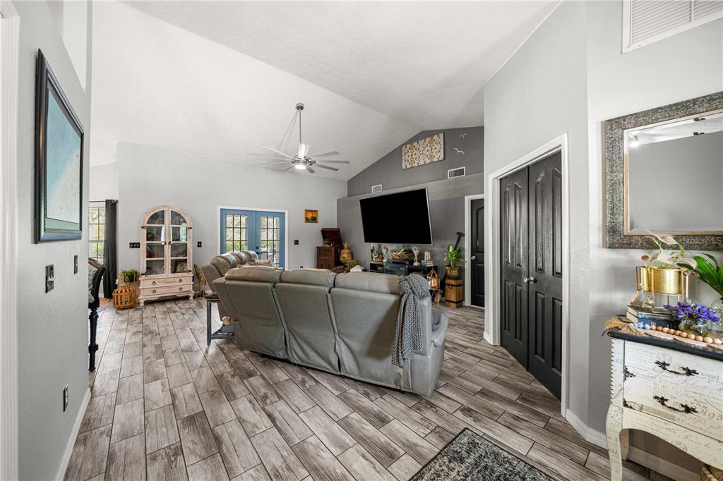 495 Fisher Road Ocklawaha, FL 32179 - Photo 9 of 50