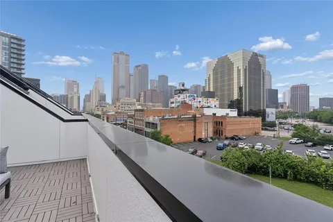 $789,900 | 2401 Canton Street, Unit 1005, Dallas, TX 75201