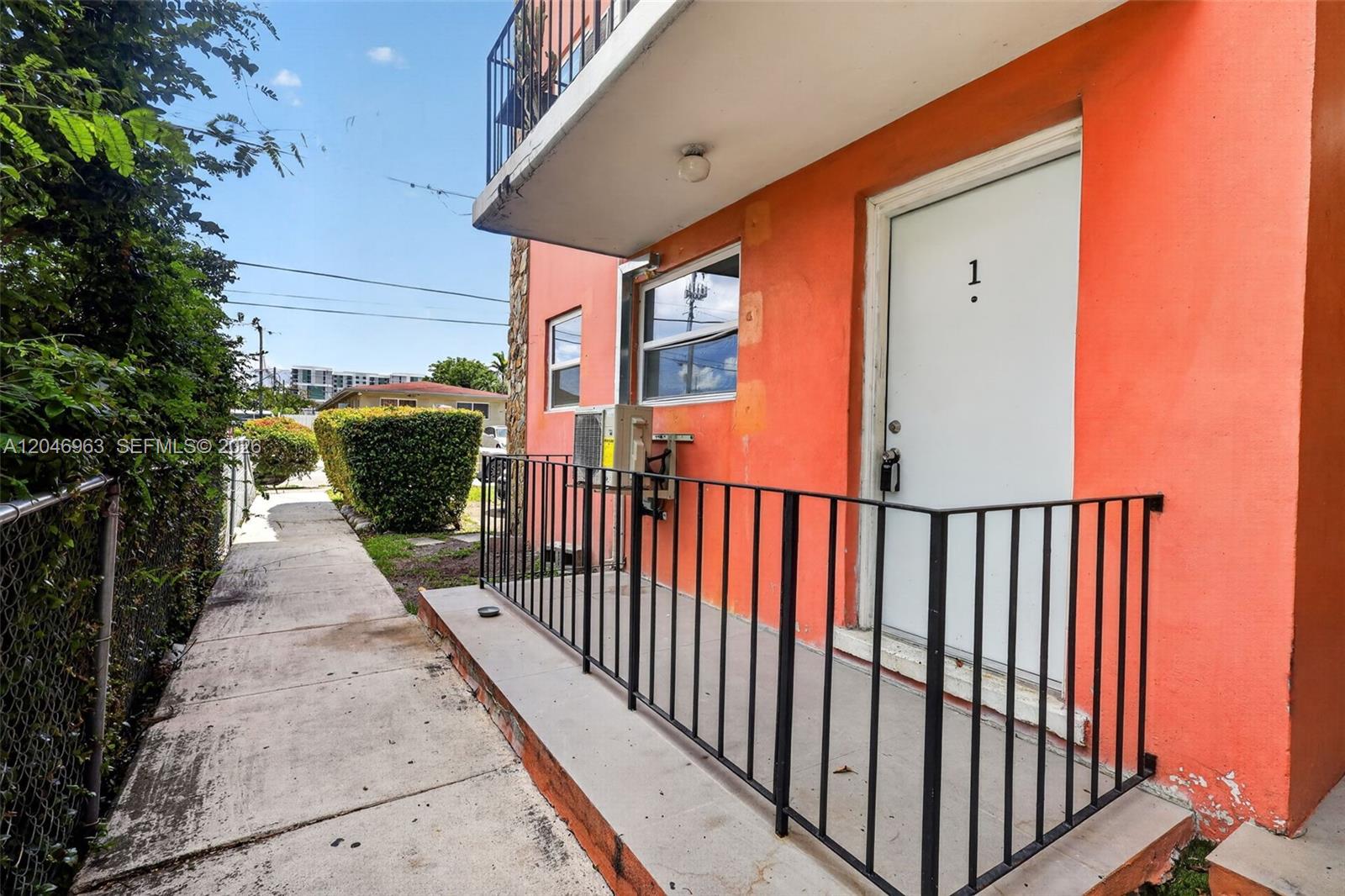 458 Southwest 9th Street, Unit 1 Miami, FL 33130 - Photo 15 of 22