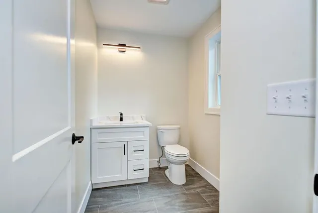 $639,900 | 21 Speare Road, Unit A, Hudson, NH 03051