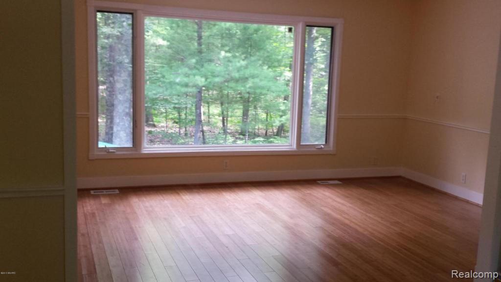 5199 West Riley-Thompson Road Whitehall, MI 49461 - Photo 8 of 15