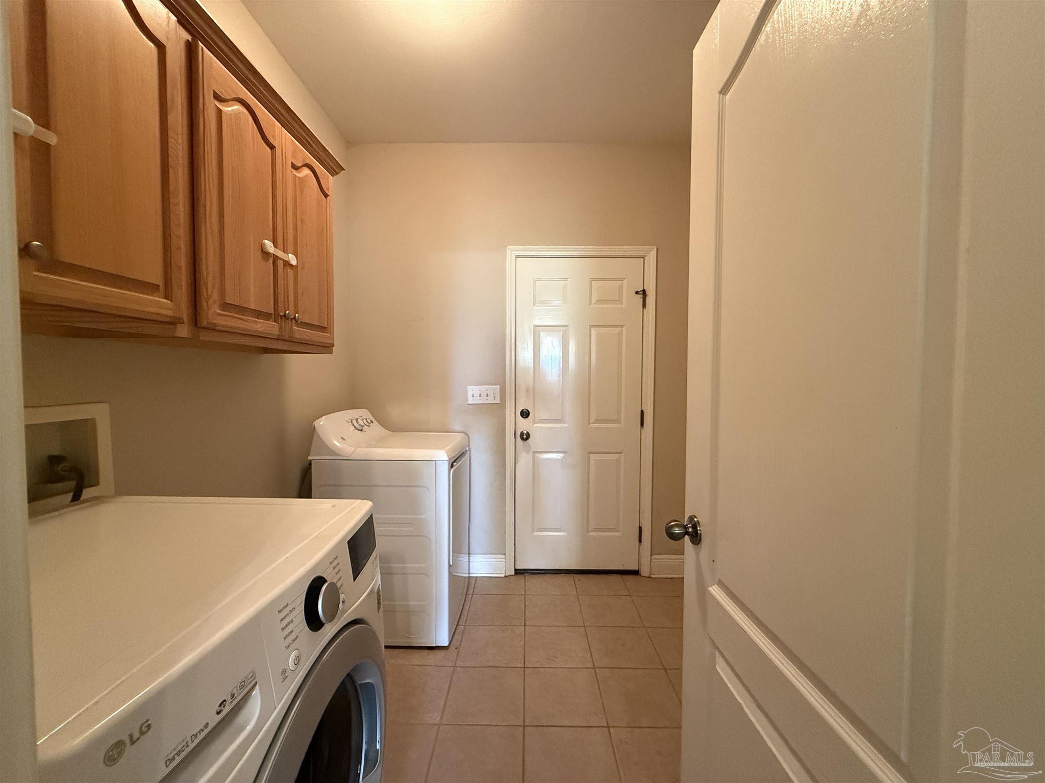 1753 Brightleaf Circle Cantonment, FL 32533 - Photo 14 of 48