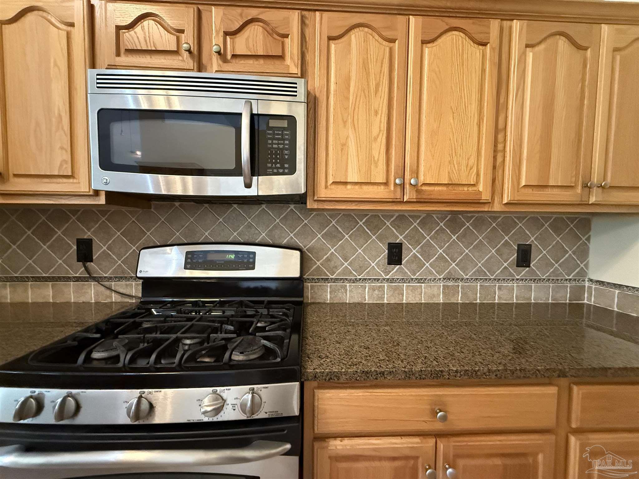 1753 Brightleaf Circle Cantonment, FL 32533 - Photo 39 of 48