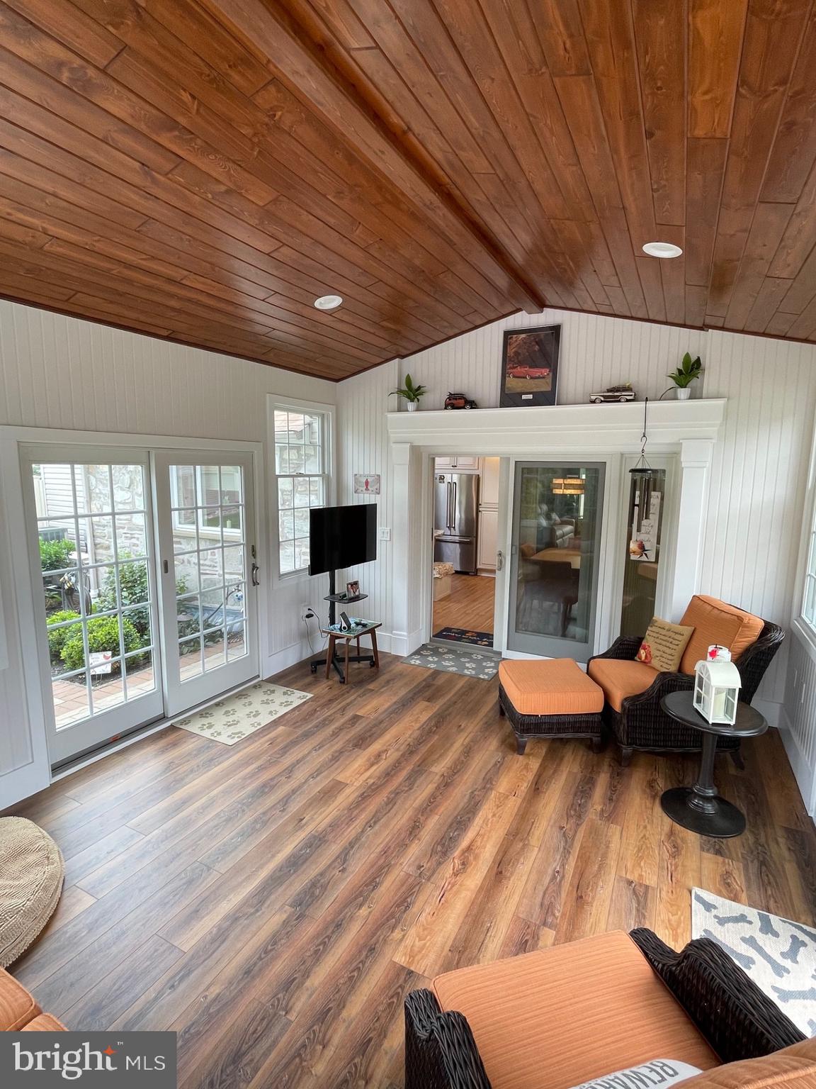 399 Lawrence Road Huntingdon Valley, PA 19006 - Photo 37 of 71 Sunroom