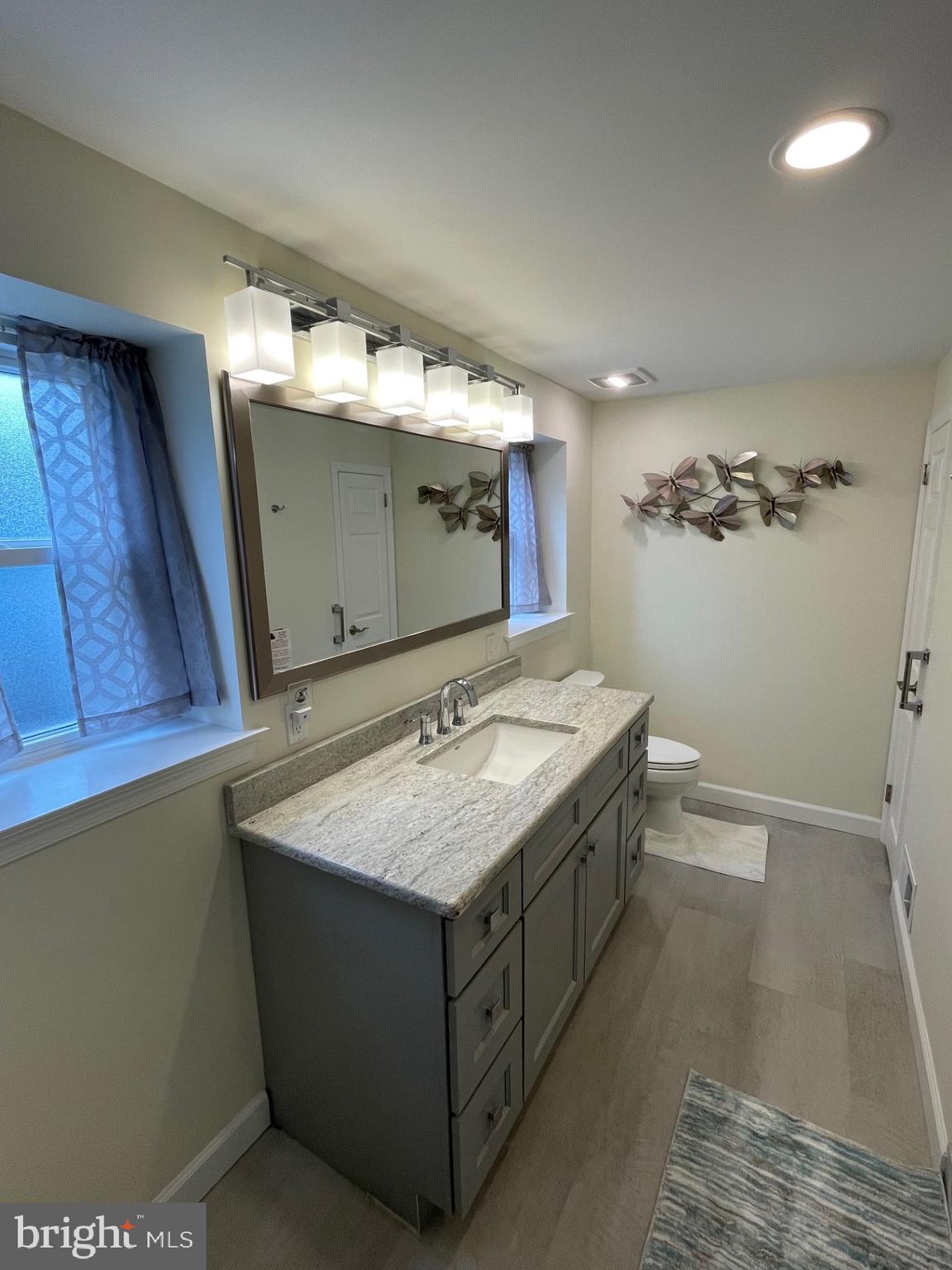 399 Lawrence Road Huntingdon Valley, PA 19006 - Photo 49 of 71 Main Bathroom