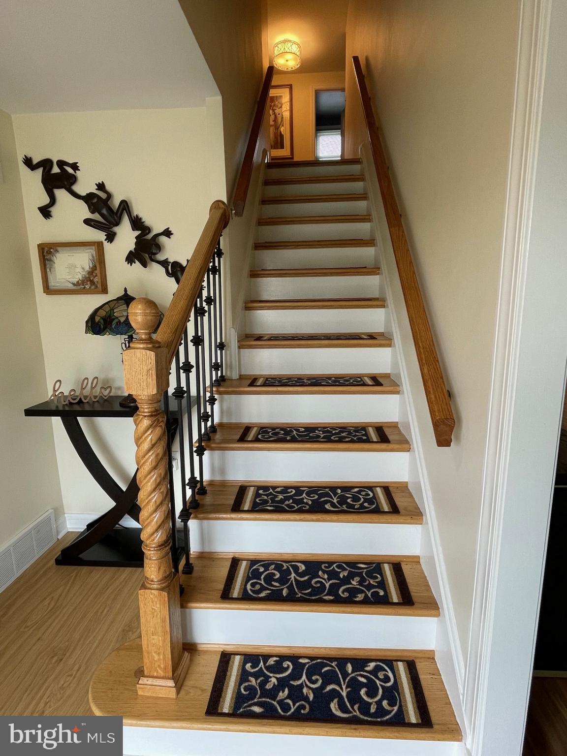 399 Lawrence Road Huntingdon Valley, PA 19006 - Photo 55 of 71 To second floor