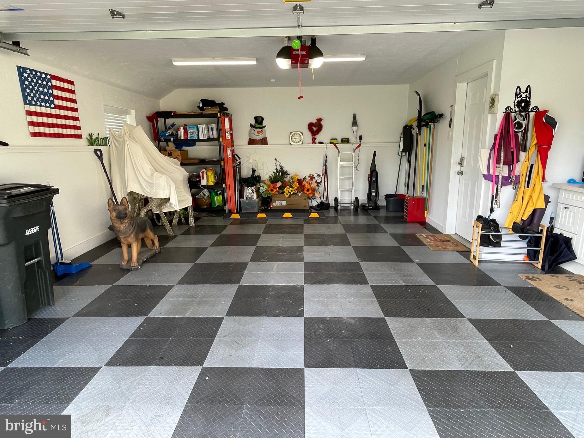 399 Lawrence Road Huntingdon Valley, PA 19006 - Photo 64 of 71 Garage