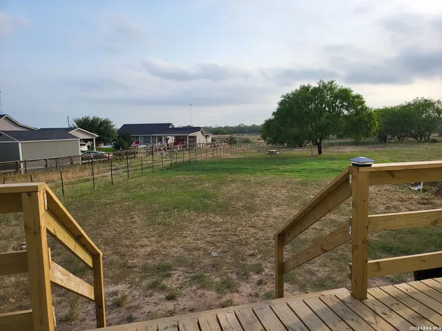 $2,100 | 250 Krystal Ray Lane, Elmendorf, TX 78112