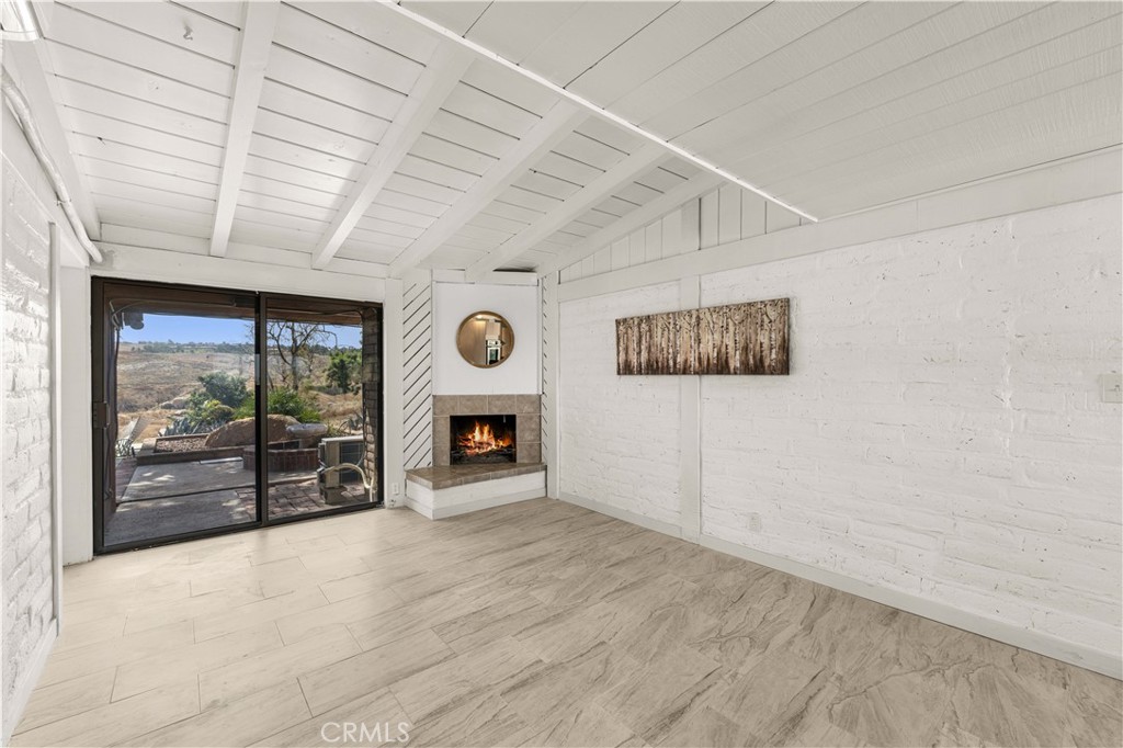 6308 Hawarden Drive Riverside, CA 92506 - Photo 9 of 37 an empty room with windows