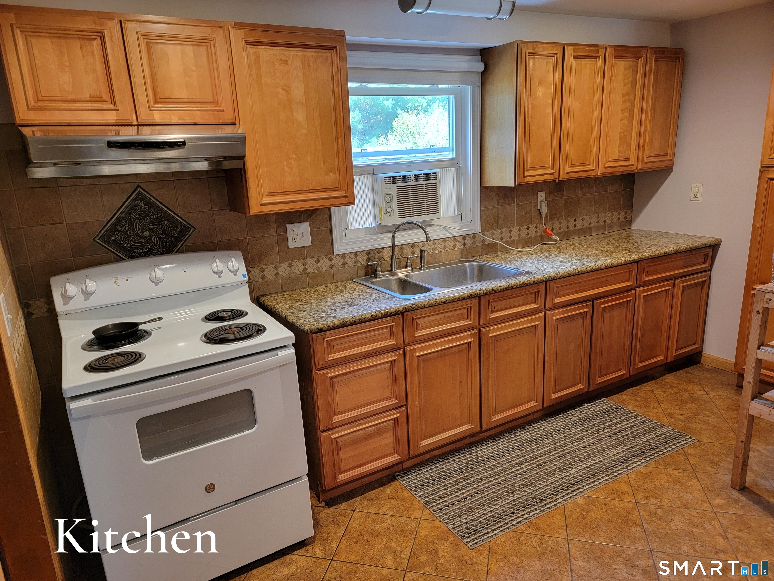 312 Gehring Road Tolland, CT 06084 - Photo 8 of 29