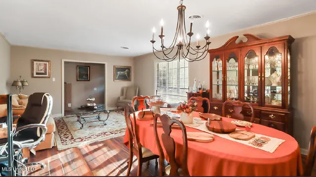 $260,000 | 223 Redbud Drive, Vicksburg, MS 39180