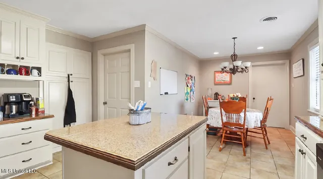 $260,000 | 223 Redbud Drive, Vicksburg, MS 39180