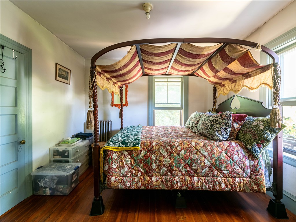 12 Manton Street Warwick, RI 02818 - Photo 16 of 43