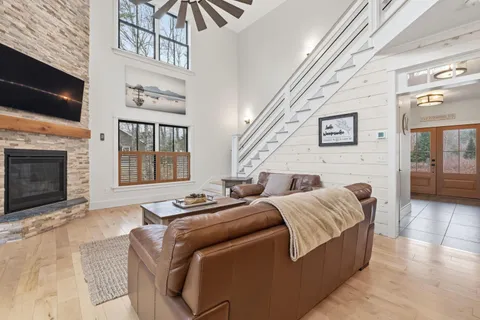 $1,195,000 | 32 Mountain Shadows Drive, Melvin Village, NH 03850