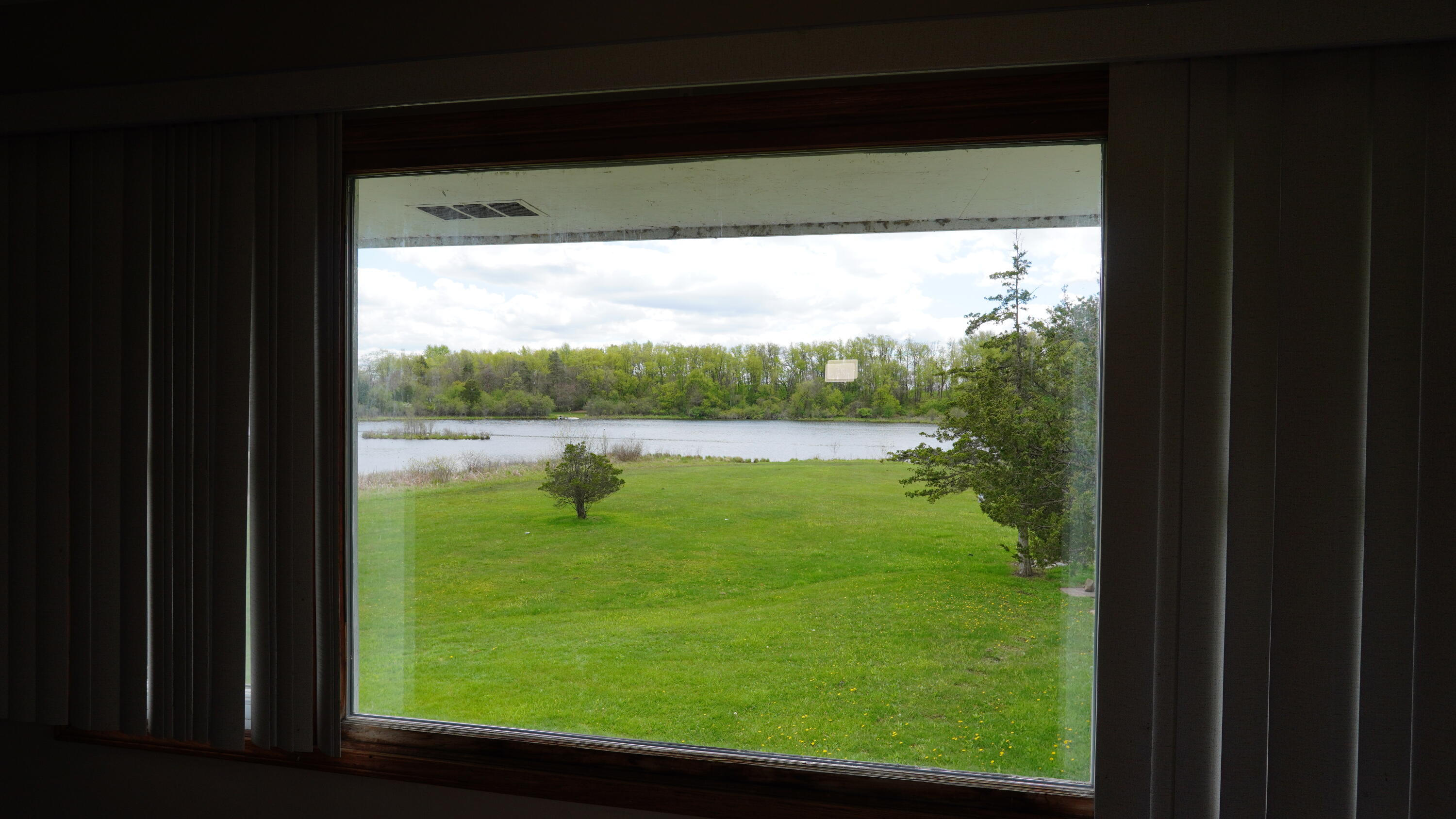 5251 Hudson Road Osseo, MI 49266 - Photo 24 of 51 5251 Hudson (15)
